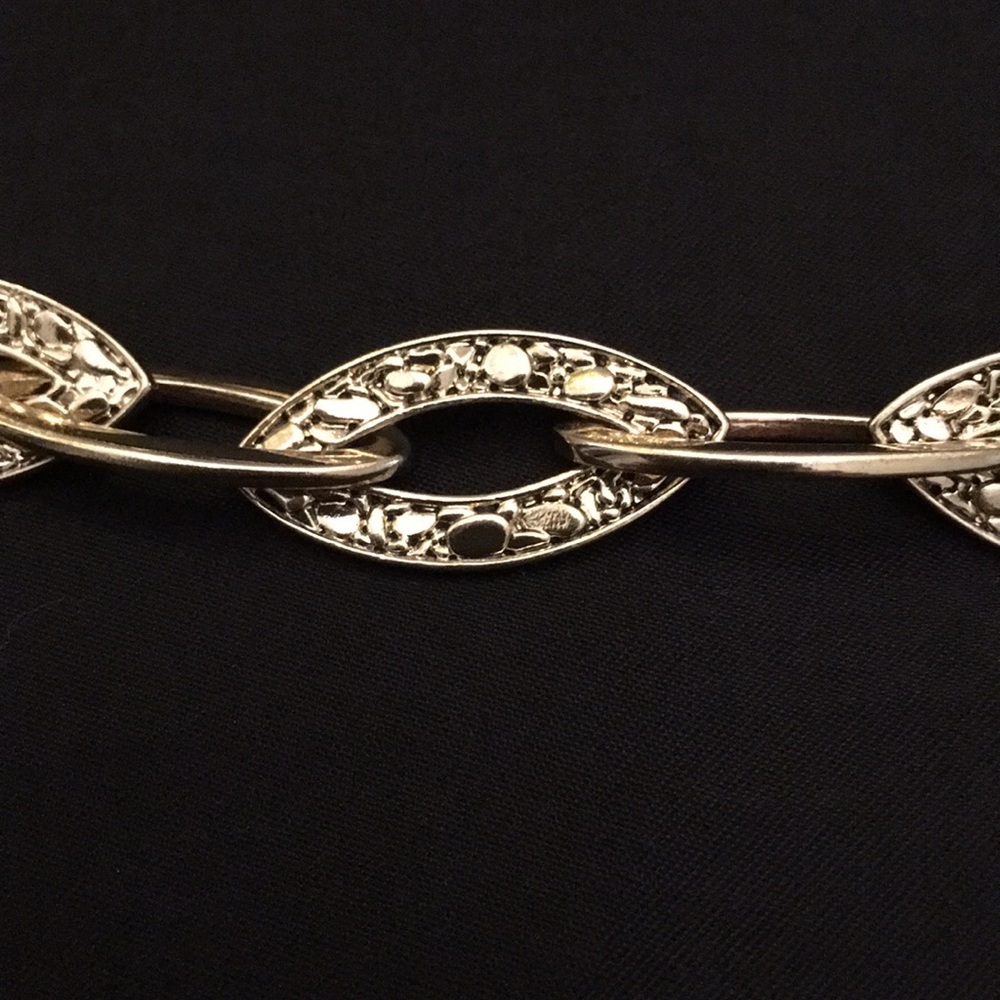 Necklace - Picture 5 of 8